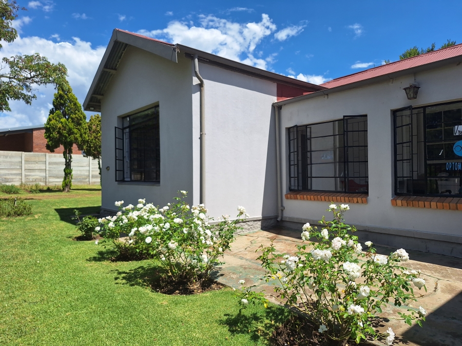4 Bedroom Property for Sale in Vrede Free State